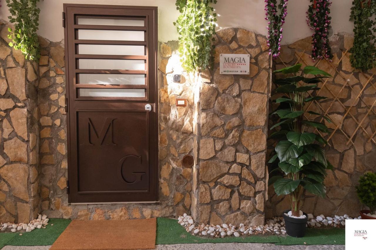 Magia Luxury Room & Spa 트레카세 외부 사진
